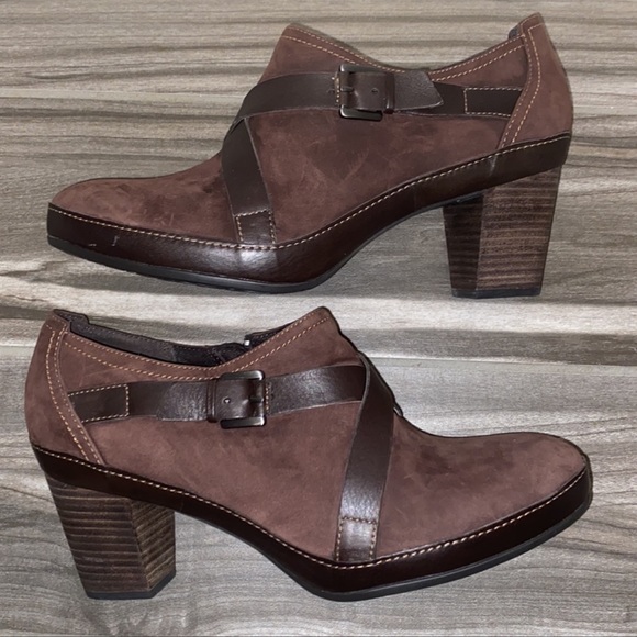 New! Clarks™ Artisan 82792 Collection Mid-Boot - Picture 5 of 13